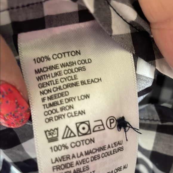 Tommy Bahama Michigan Logo Navy and White Casual Button Down Shirt - Picture 3 of 7